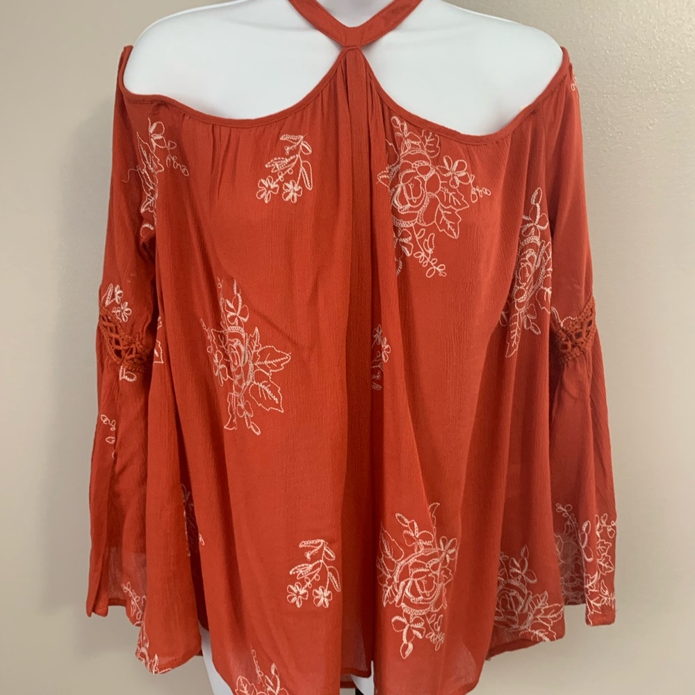NWT Blushing Heart Embroidered Top - Picture 16 of 16